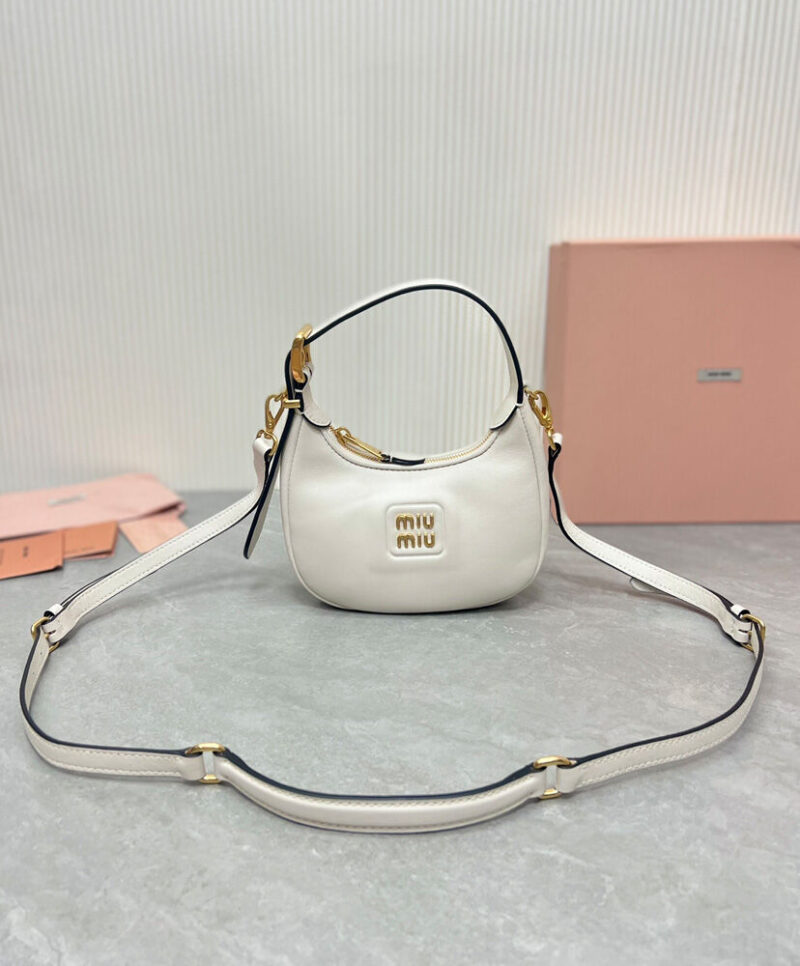 Miumiu Leather Hobo Bag 5BP084